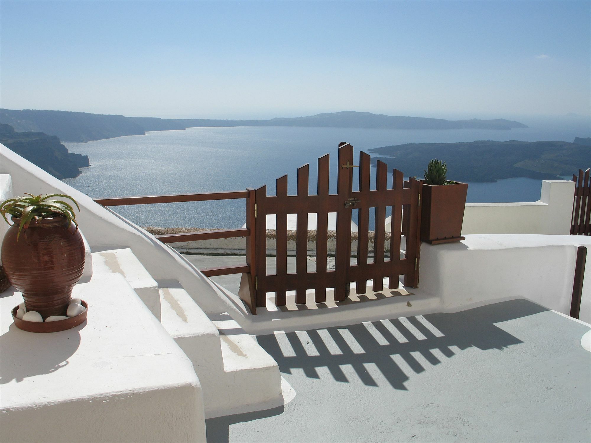 Santorini Mansion At Imerovigli Apartment Exterior photo