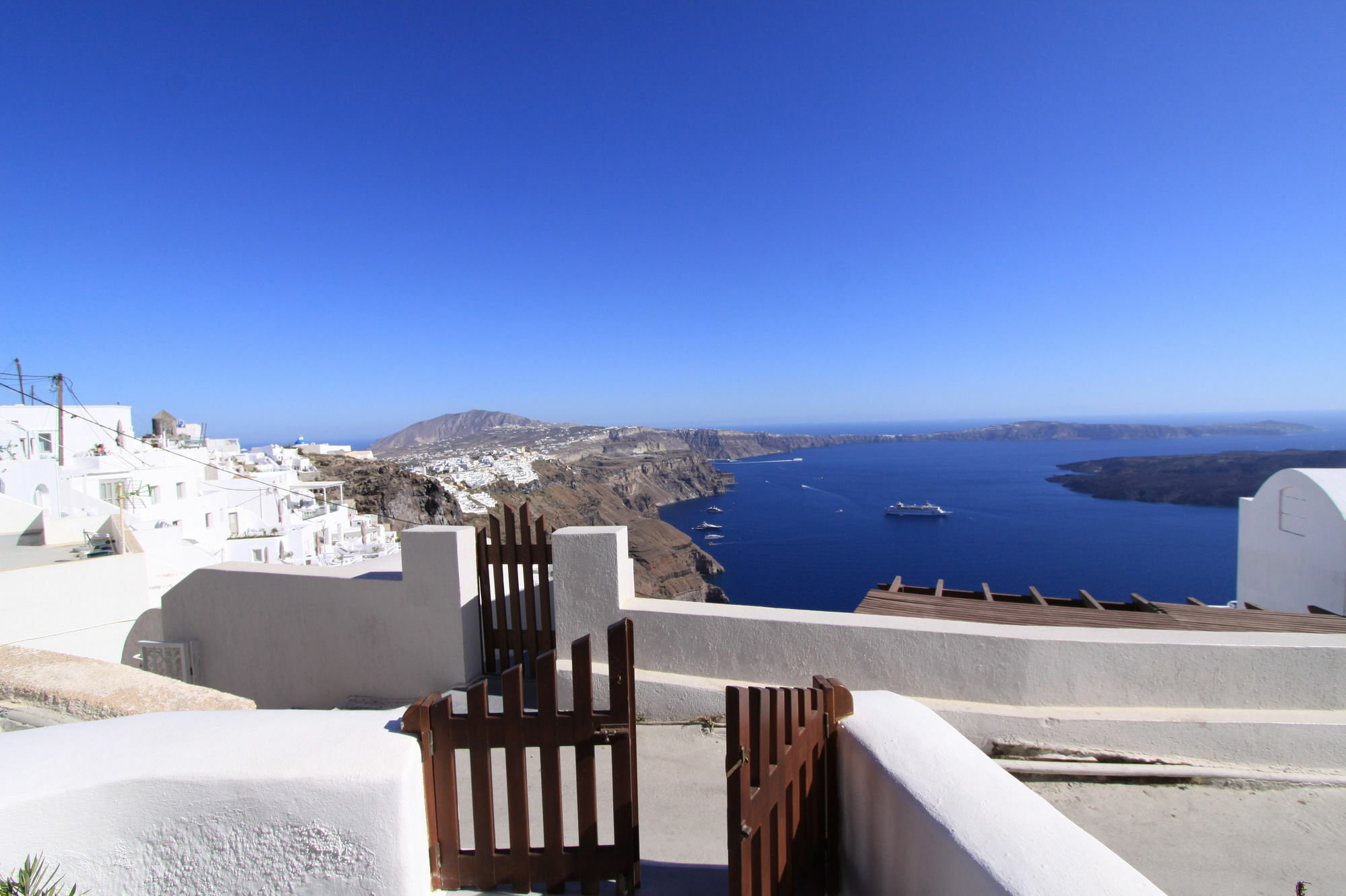 Santorini Mansion At Imerovigli Apartment Exterior photo